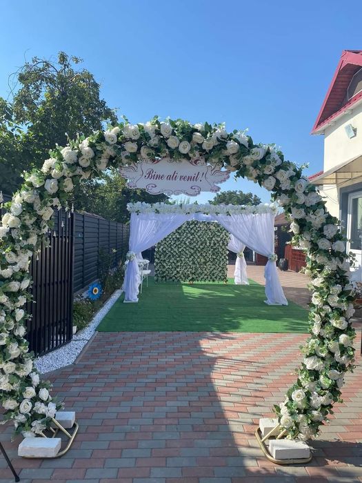 Închiriere cort evenimente