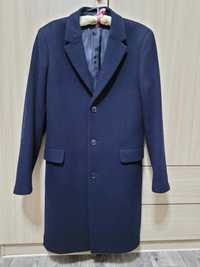 Мужское пальто синее