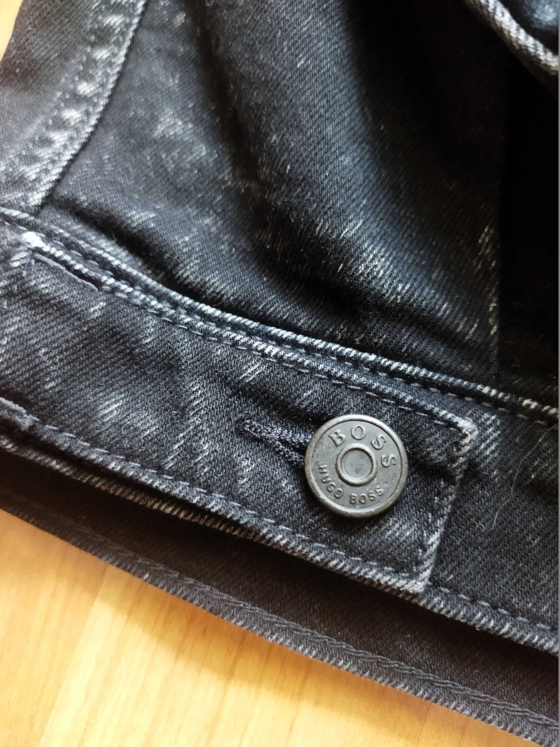 Куртка джинсовая Hugo Boss (Германия),оригинал,новая,р-р 48