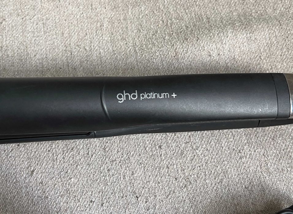 Placă de păr GHD Platinum Plus S8T262 profesională stare foarte bună