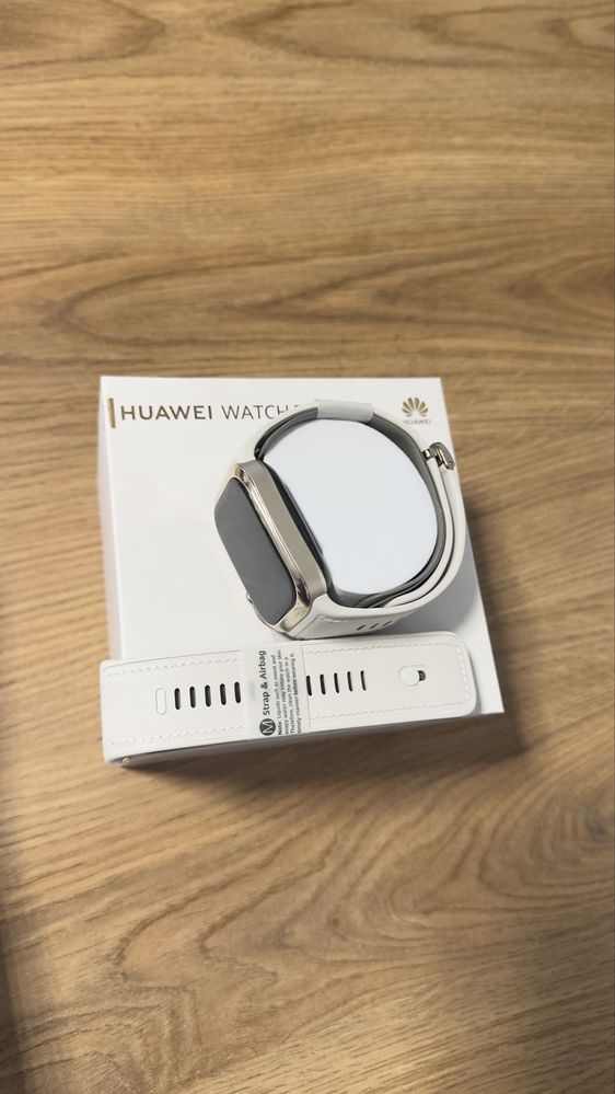 Huawei watch D2