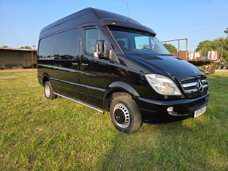 Mercedes Sprinter 519 Model 3.0 190 cai  3.5 t
