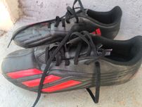 Бутонки Adidas 43  номер