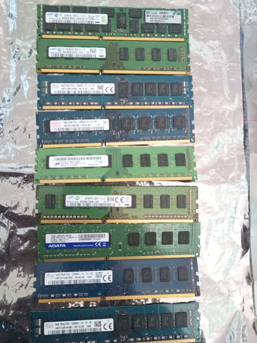 Vand rami pentruPC si servere diferite modele si frecvente