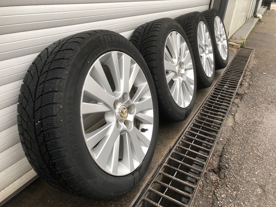 Джанти 5*114.3 r17 със зимни гуми 205/55/17