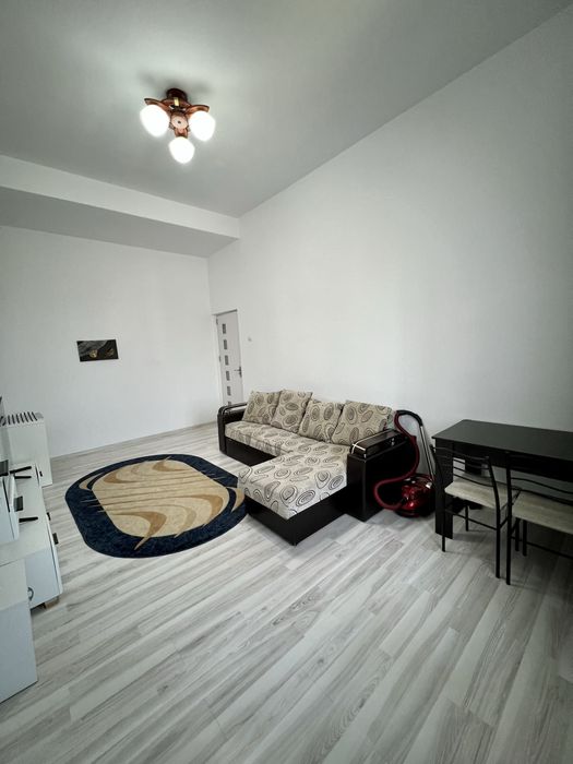 Inchiriere Apartament 2 camere Centru - Fata pe Valuri (Nespalata)