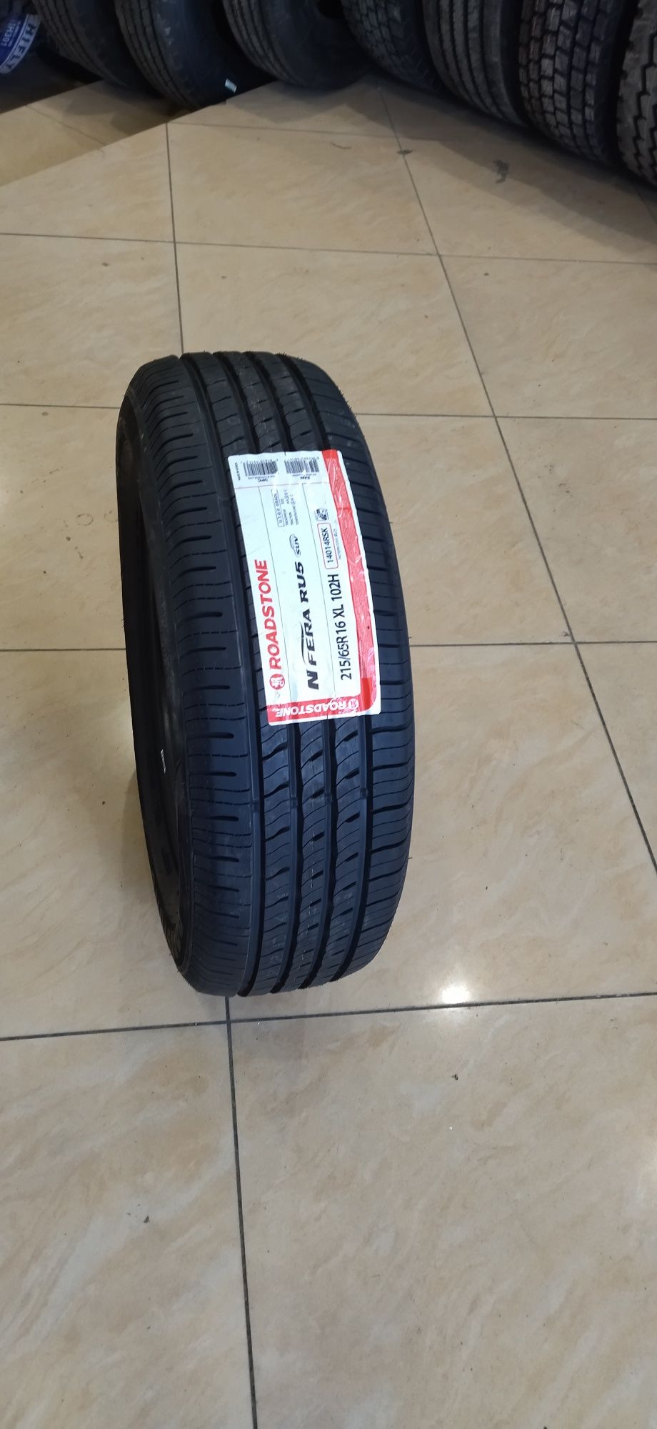 215/65R16 RU5 ROADSTON