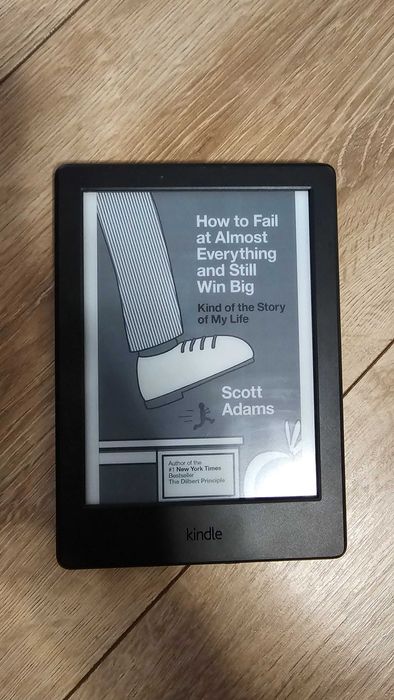 Ebook reader Kindle Basic 2 ,5000 carti in romana