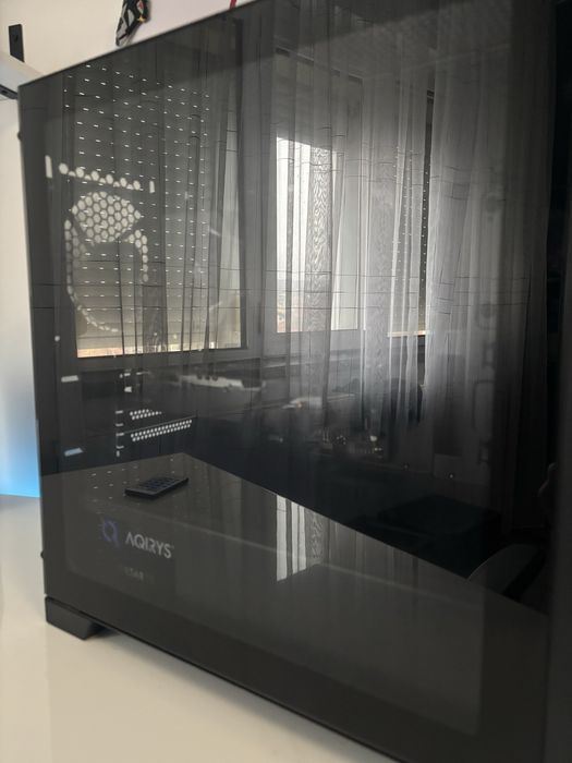 Se vinde pc de gaming i5 11400f | RX 6600