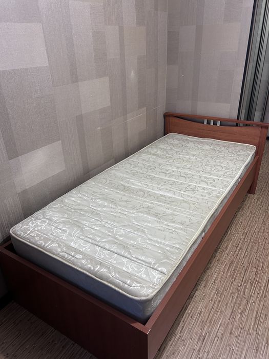 Кровать полуторка