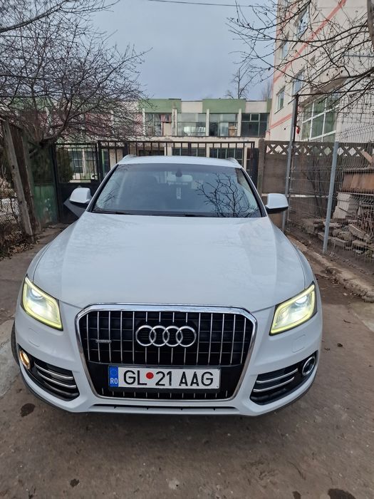 Vând Audi Q5 quatro