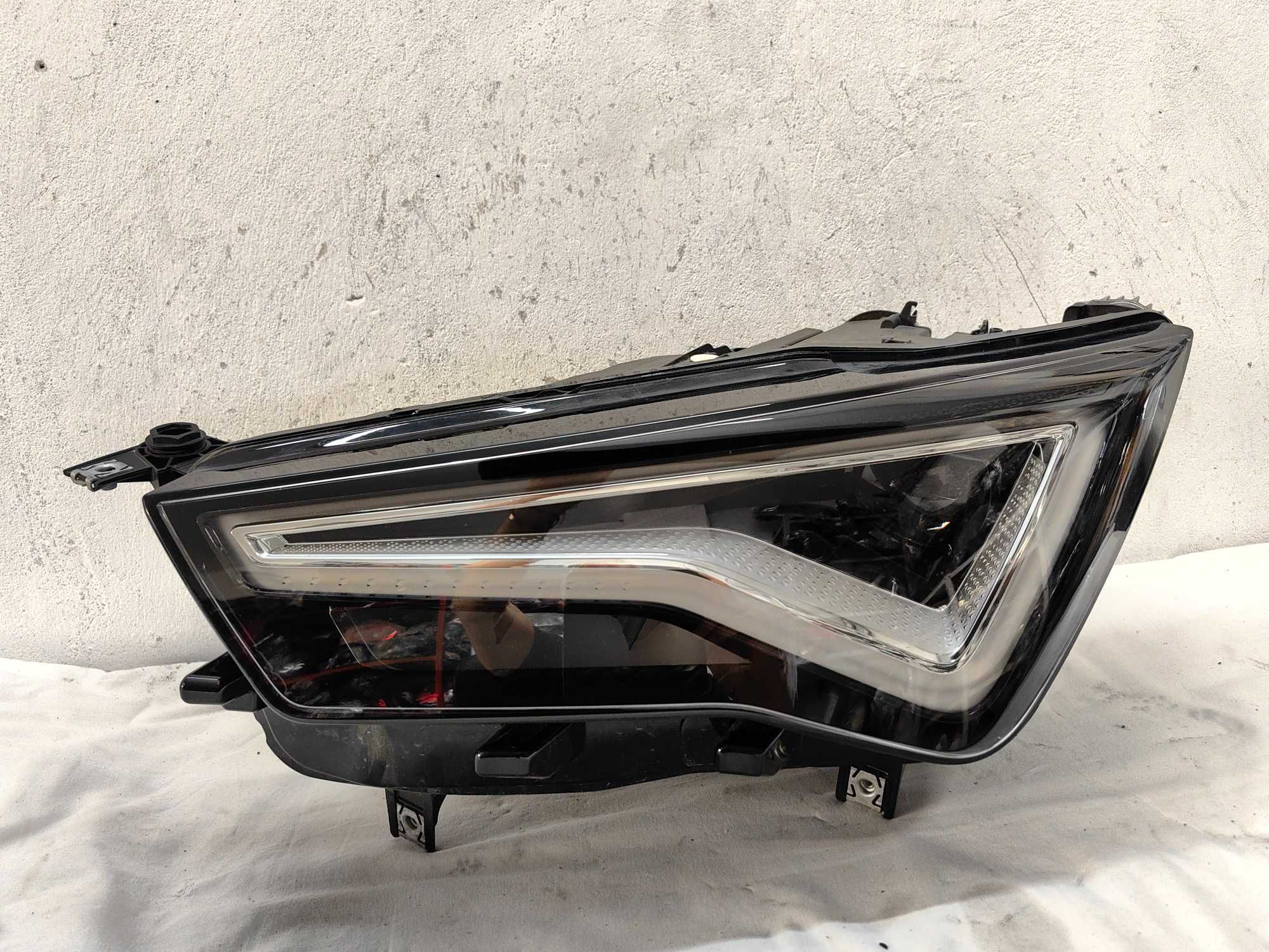 Оригинален фар Сеат Купра  Seat Ateca Cupra Full Led