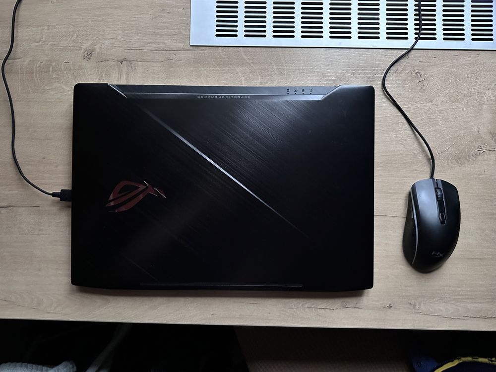 Игровой ноутбук Asus ROG Strix Scar GL503V