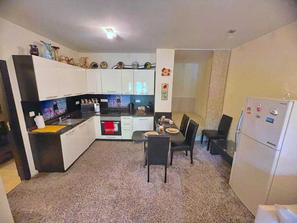 Продава се Двустаен апартамент в Свети Влас - 82 кв.м за 1122 €/кв.м - Снимка #3