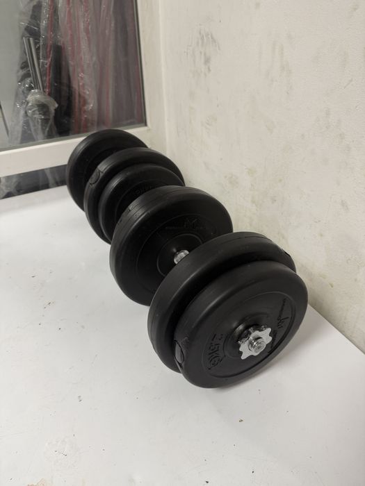 Gantere reglabile noi 17 kg+17 kg=34 kg pret 250 lei