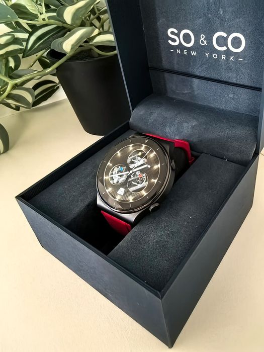 SmartWatch Huawei GT2 Pro Impecabil + Încărcător Original