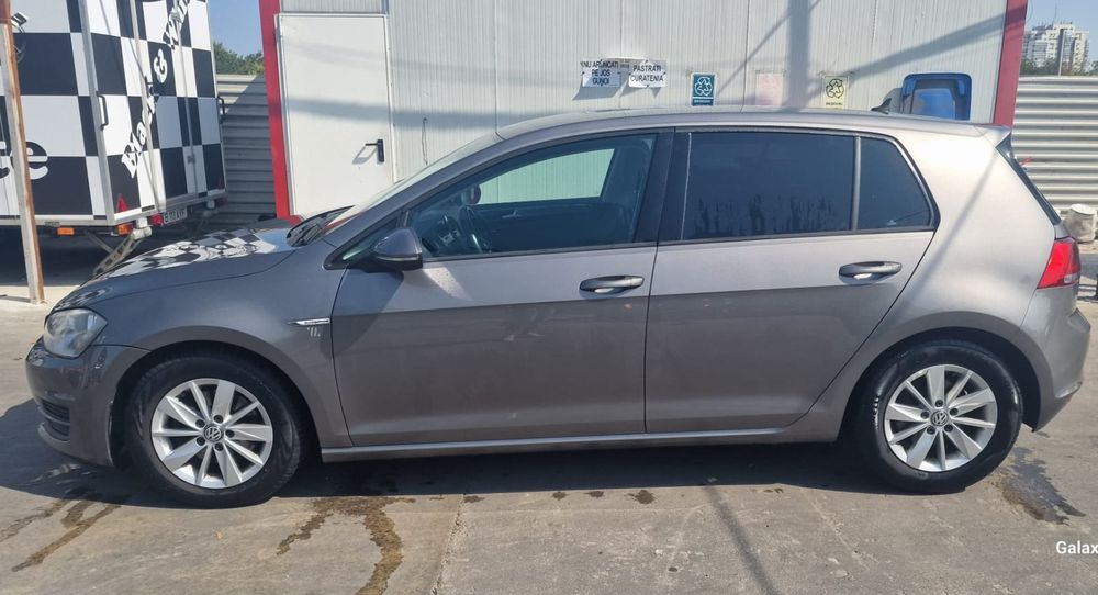 Vw Golf 7 Bluemotion/Climatronic/Navigatie/Park assist/Bluetooth