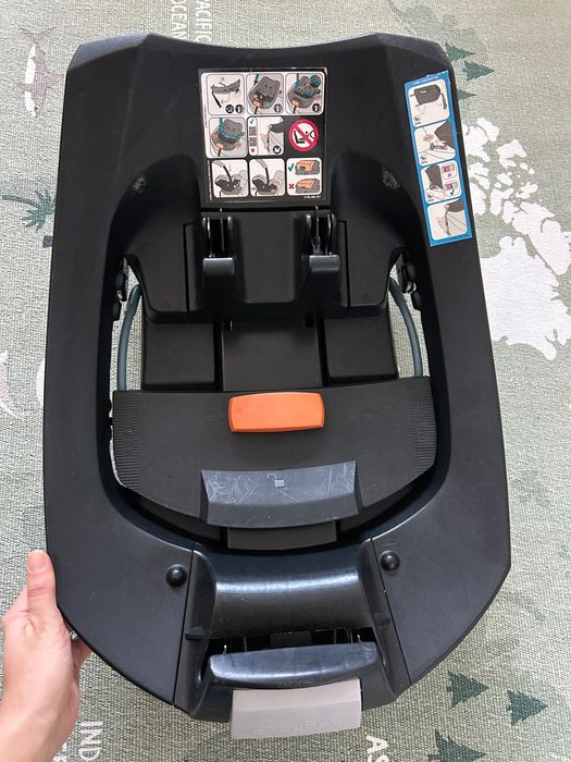 Cybex Стол за кола Aton 5 (0-13 кг.) River Blue + база (90лв)