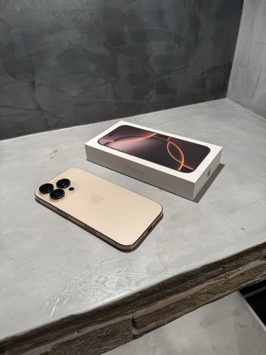 КАТО ЧИСТО НОВ Iphone 16 Pro Desert