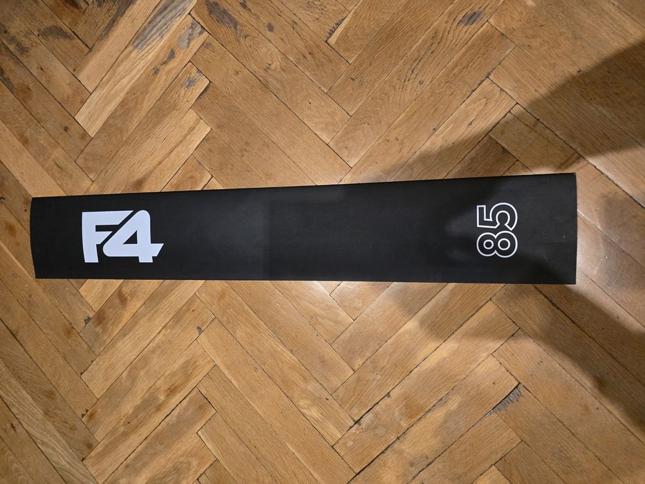 F4 foils мачти и крило