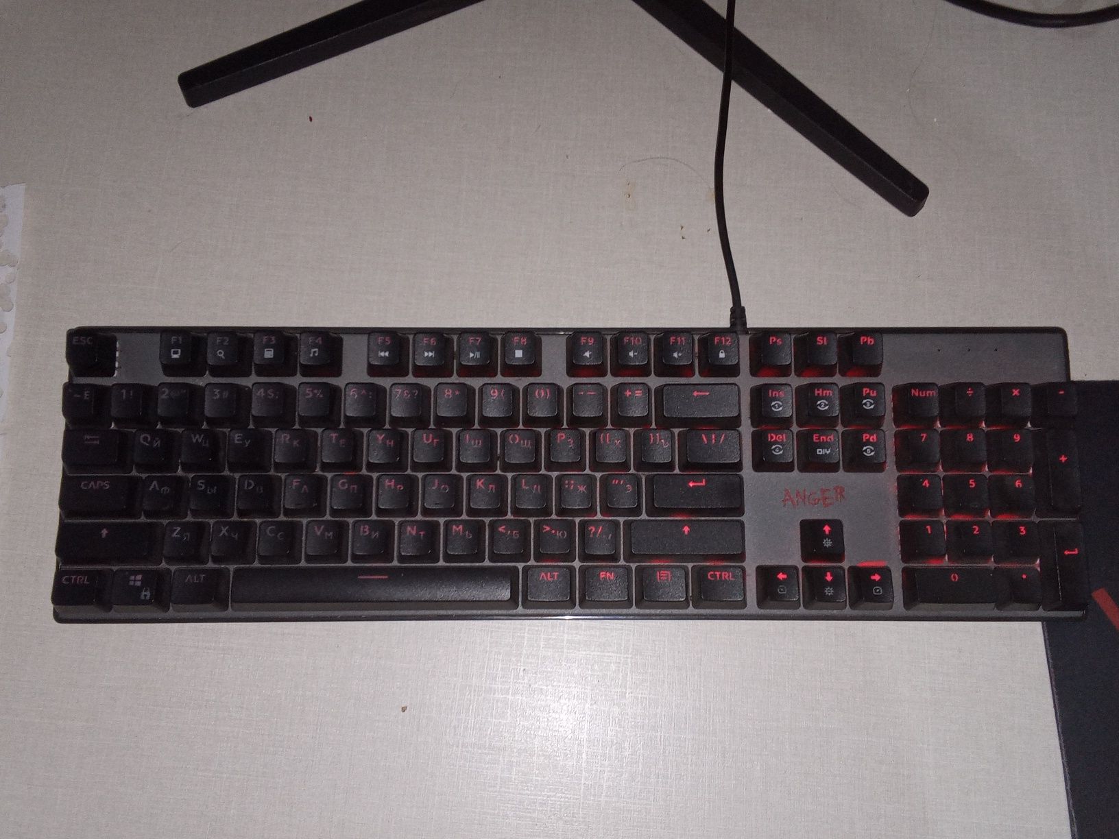 Срочноя продажа Компьютер для игр и работы NEO M058 И Мониторр комплек