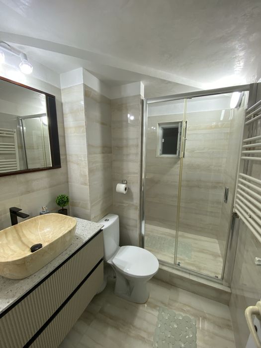 Apartament 3 camere, etajul 1, zona McDonald’s - Parcul Tineretului