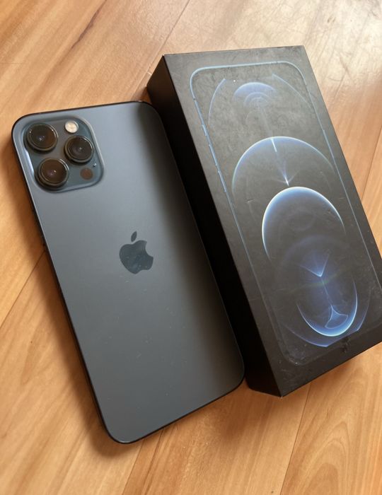 Iphone 12 pro max состояние идеальное