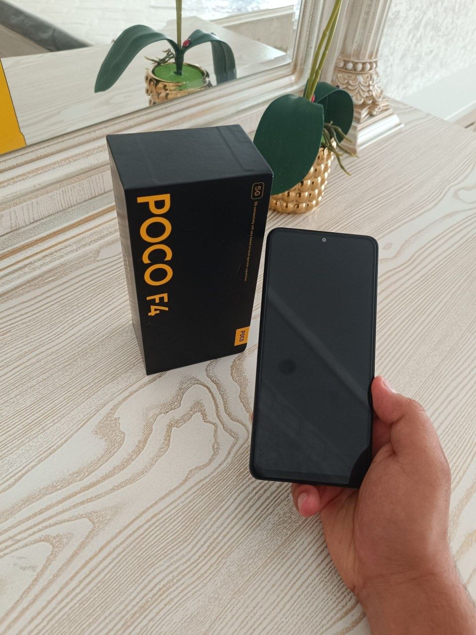 Poco f4 8+4/256 gb ideal