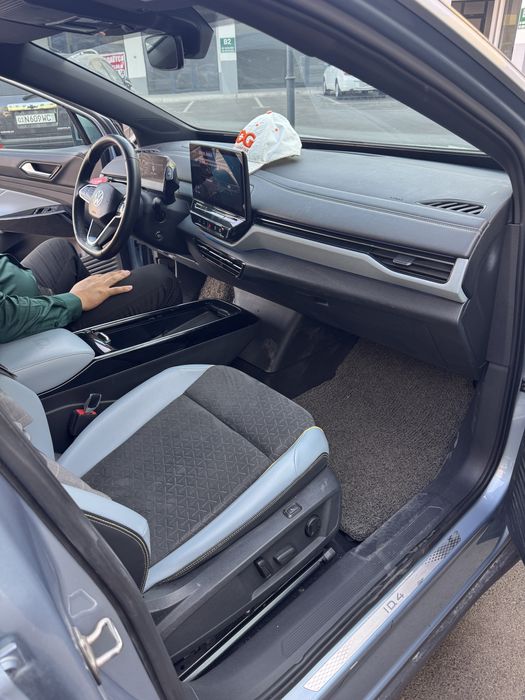 Volkswagen ID4 crozz pro (eng full pozitsiyasi)