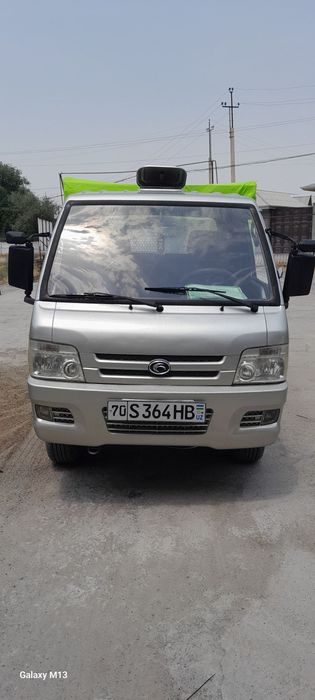 Foton 2014 йил срочно сотилади