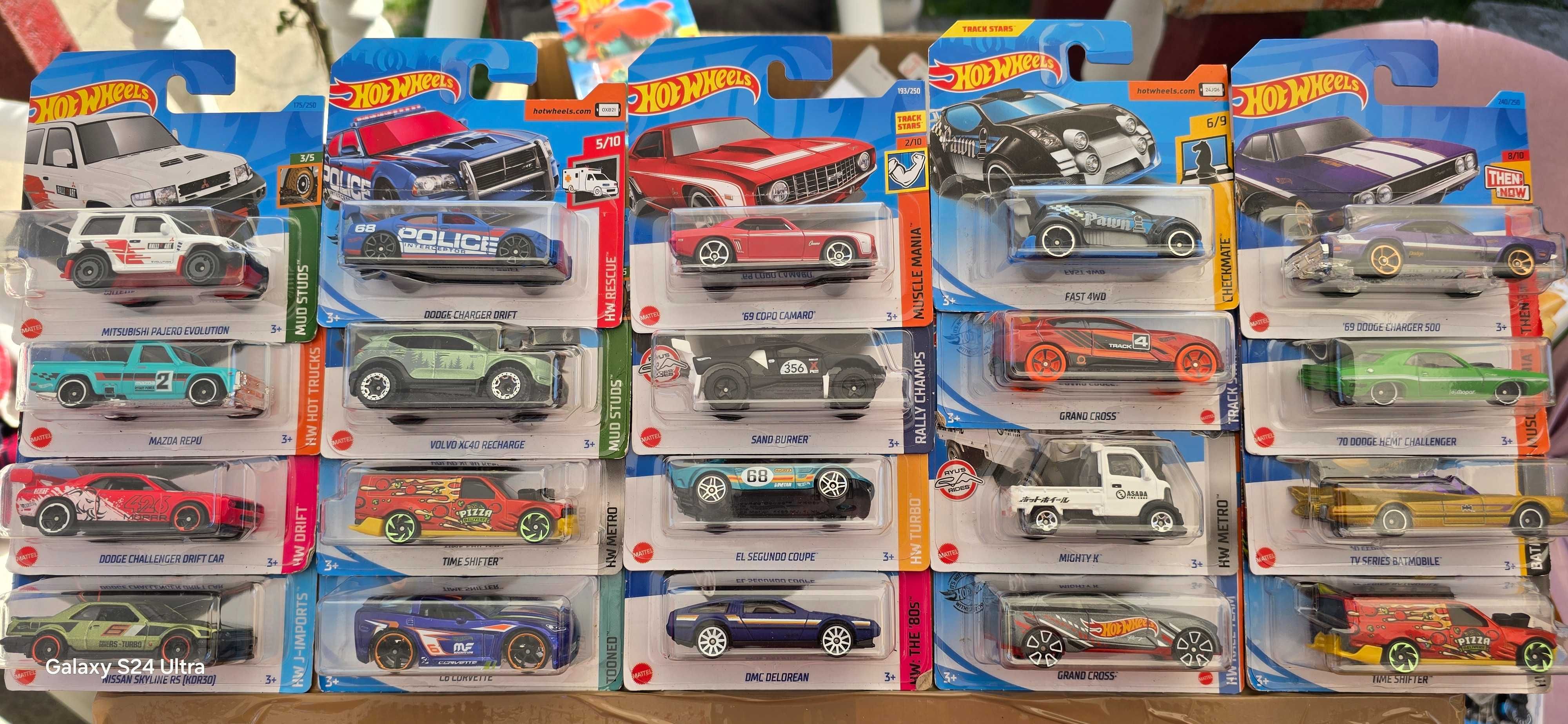 Hotwheels cutia nr 8