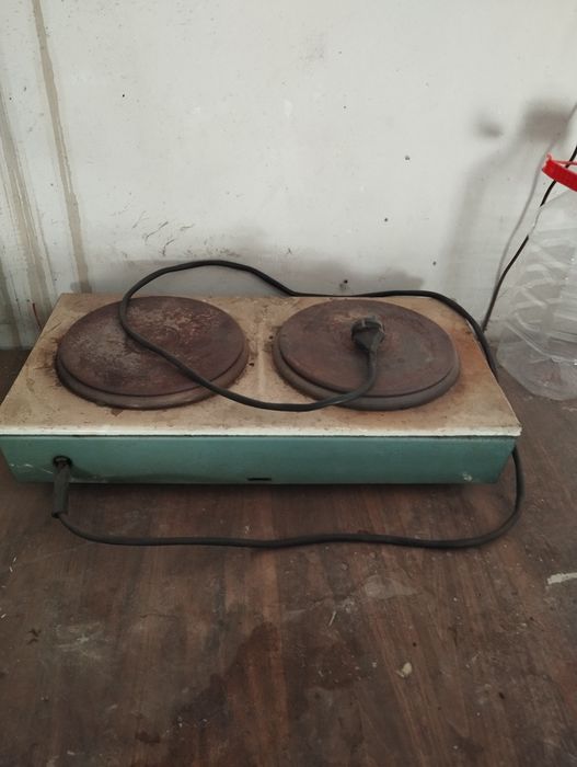 Электрическая плита