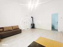 Apartament cu 2 camere la curte comuna de vanzare Central, Oradea