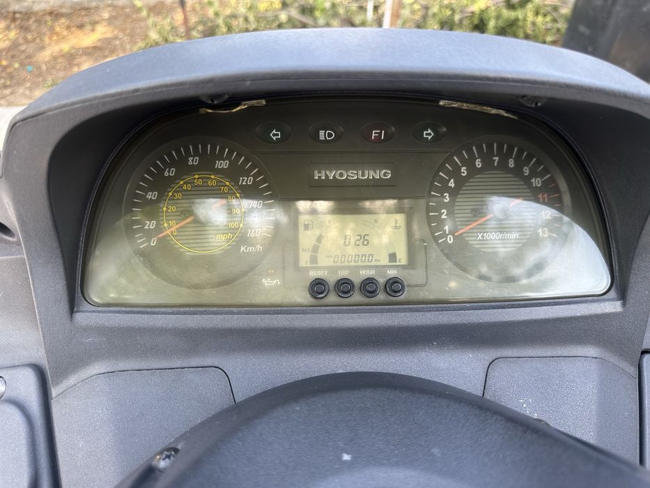 De vanzare scuter hyosung ms3 125