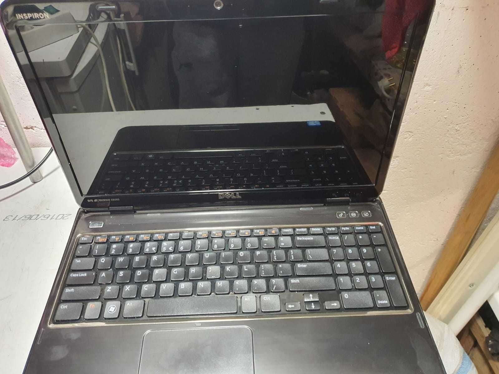 Laptop DELL N5110
