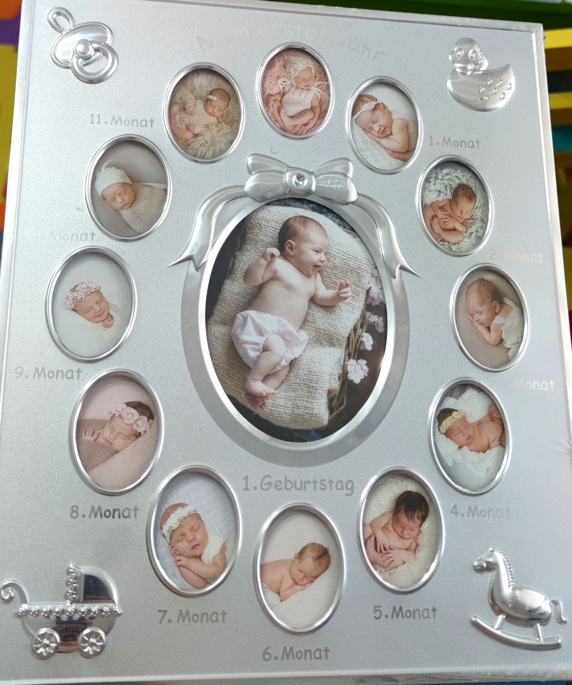 Vand rama foto pentru primul an al bebelusului