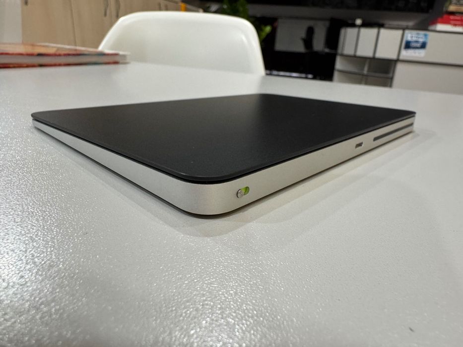 Apple magic trackpad 2 (black)