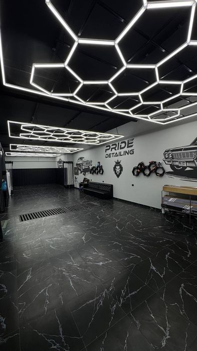 Продажа Автосервис в в улице Мухтара Ашрафий Ор Рисовый базар!!