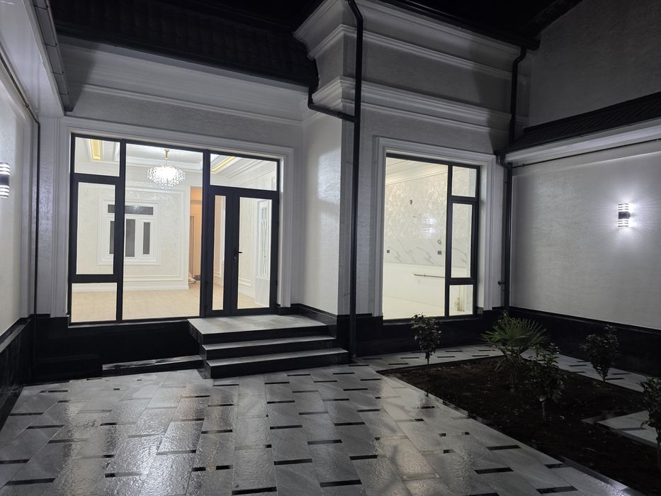 Nazarbekda uy sotiladi