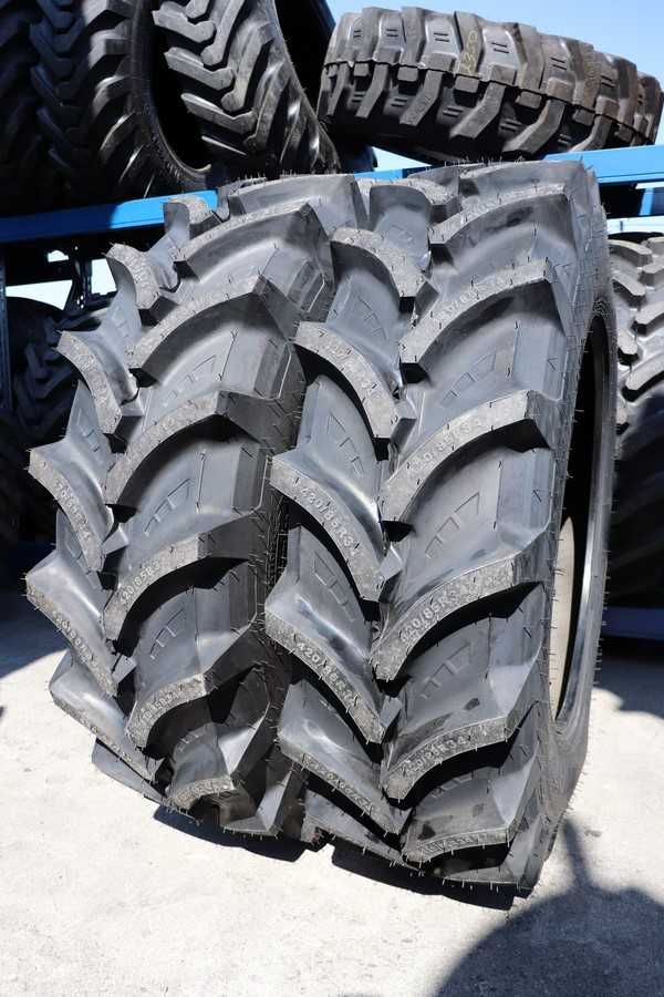 Cauciucuri noi 420/85R34 marca PETLAS anvelope radiale 16.9R34 TRACTOR