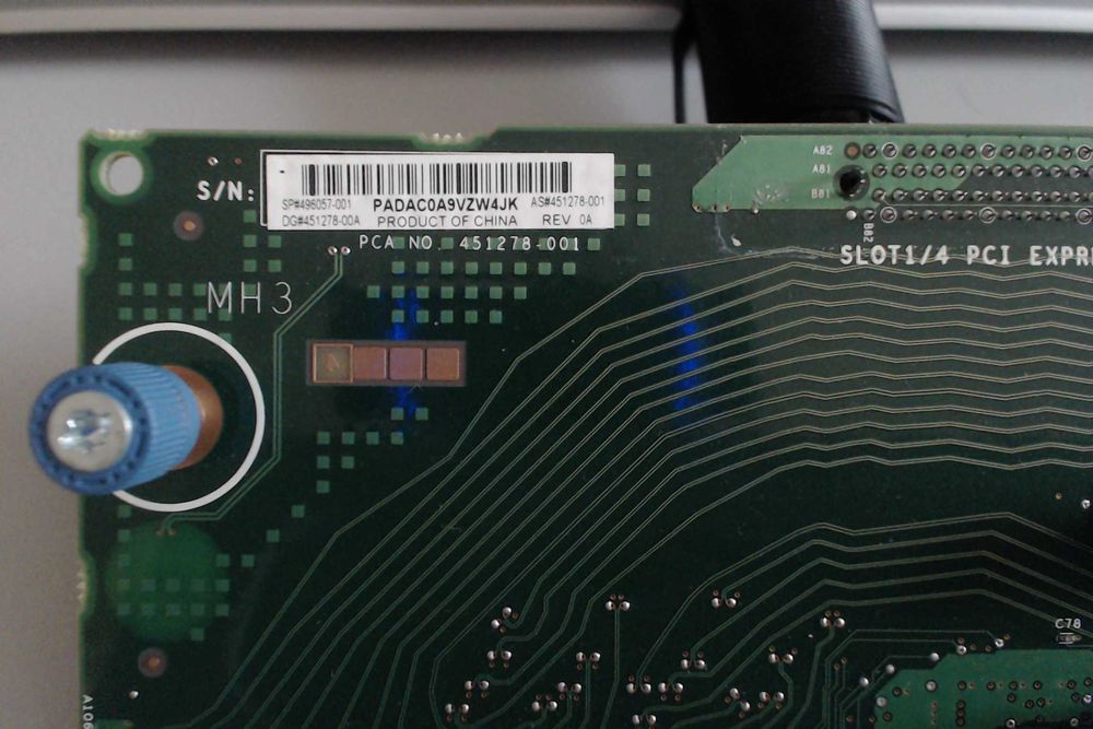 Înălțător PCI de la HP. (ProLiant DL380 G6)