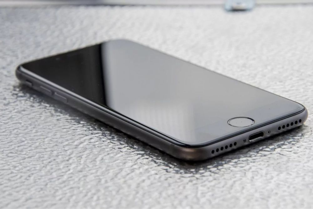 Iphone 7 с гарантией