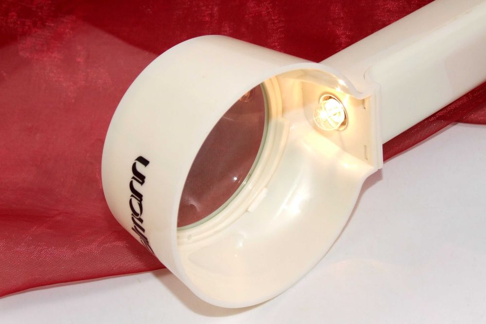 Lupa profesionala FIELMANN cu iluminare, 4x, Made in Germany, NOUA