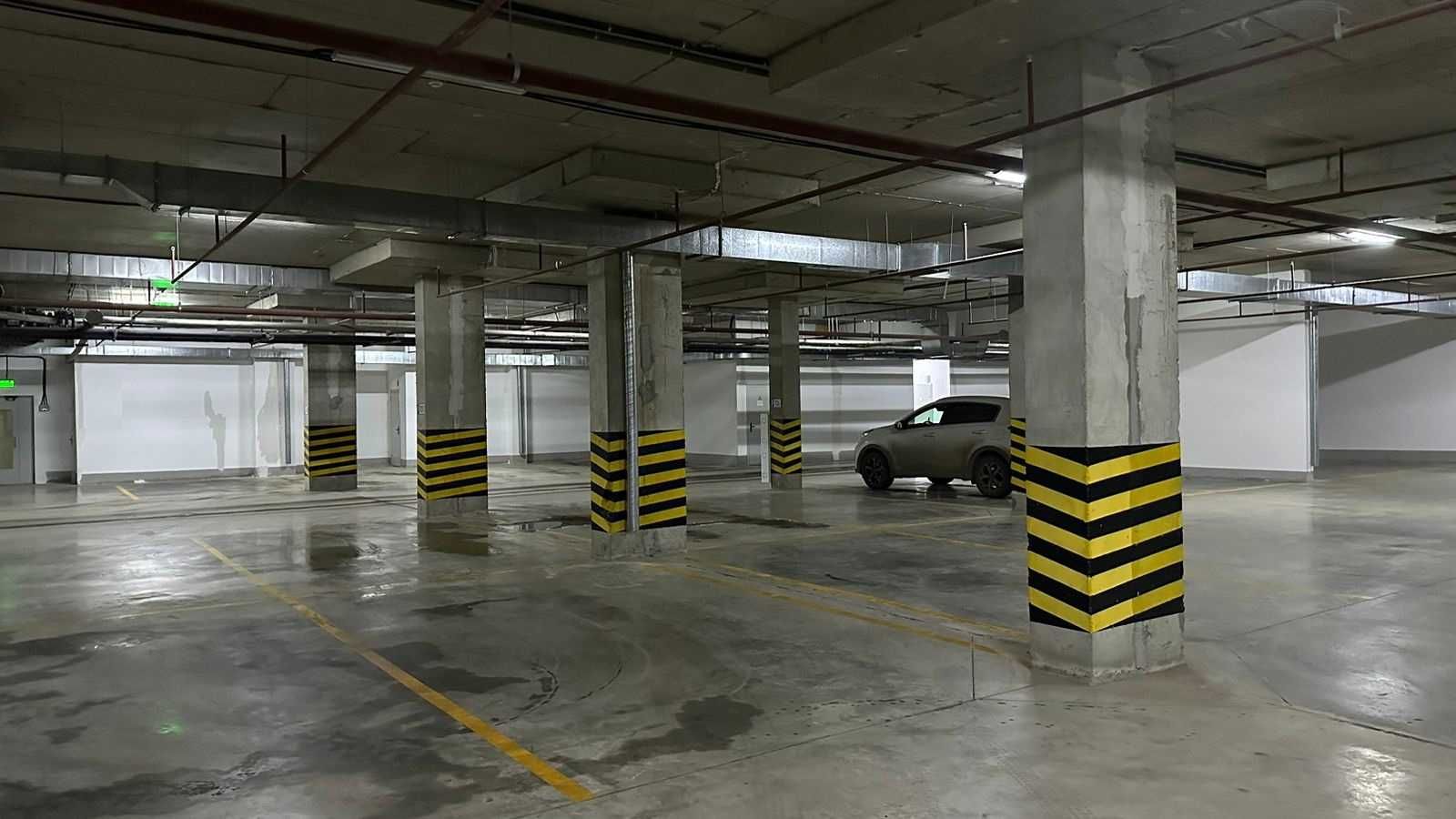 Аренда: Парковочное место / Паркинг в ЖК Sat City