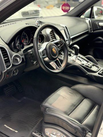 Porsche Cayenne Facelift 2016