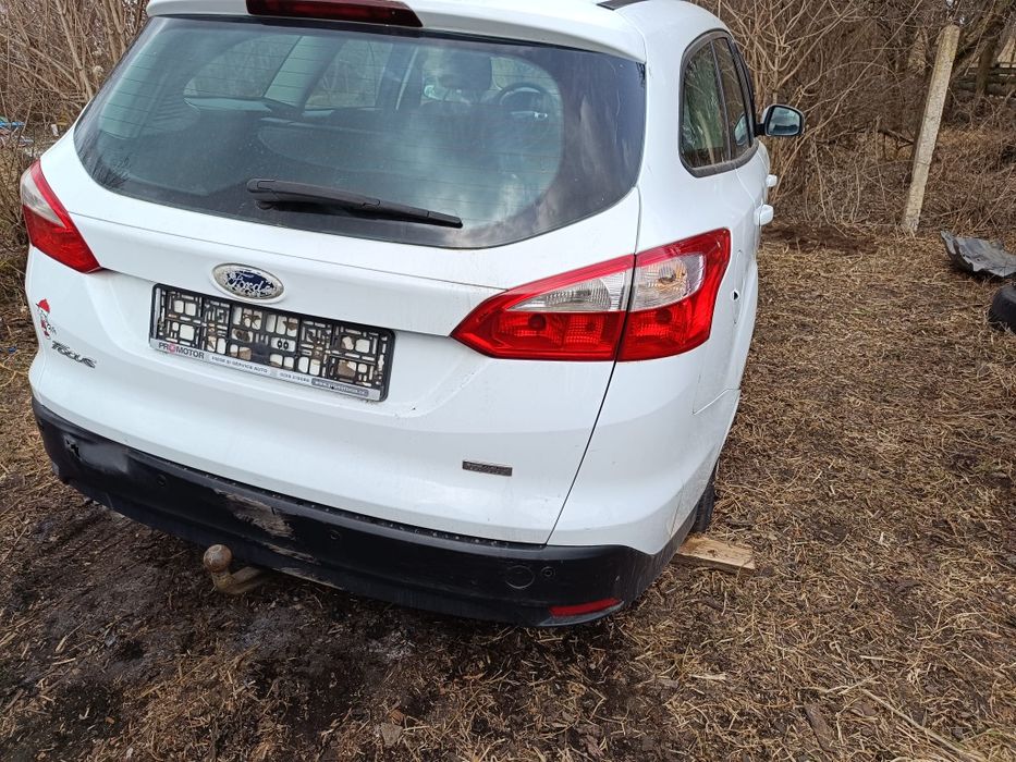 Dezmembrez Ford Focus 3 Break 1.6 tdci 2012