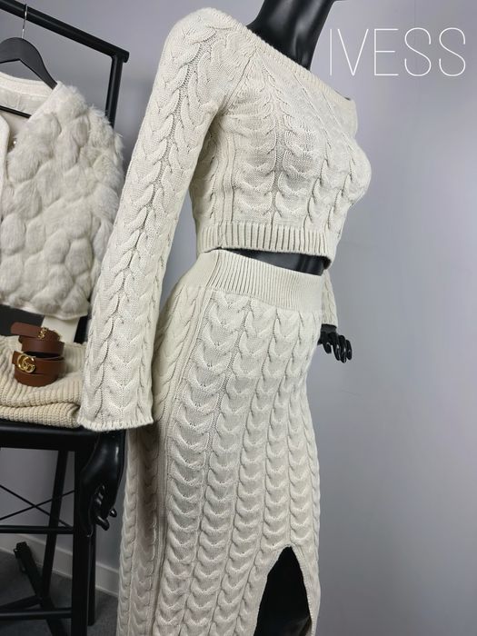 Дамски сет плетен пола с блуза два модела