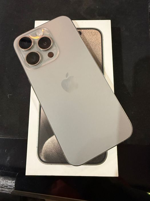 Iphone 15 pro Като Нов Гаранция