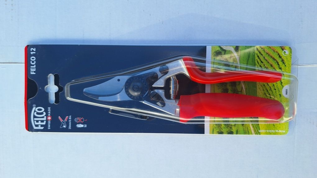 Felco 11.  Felco 12.  Felco 14.