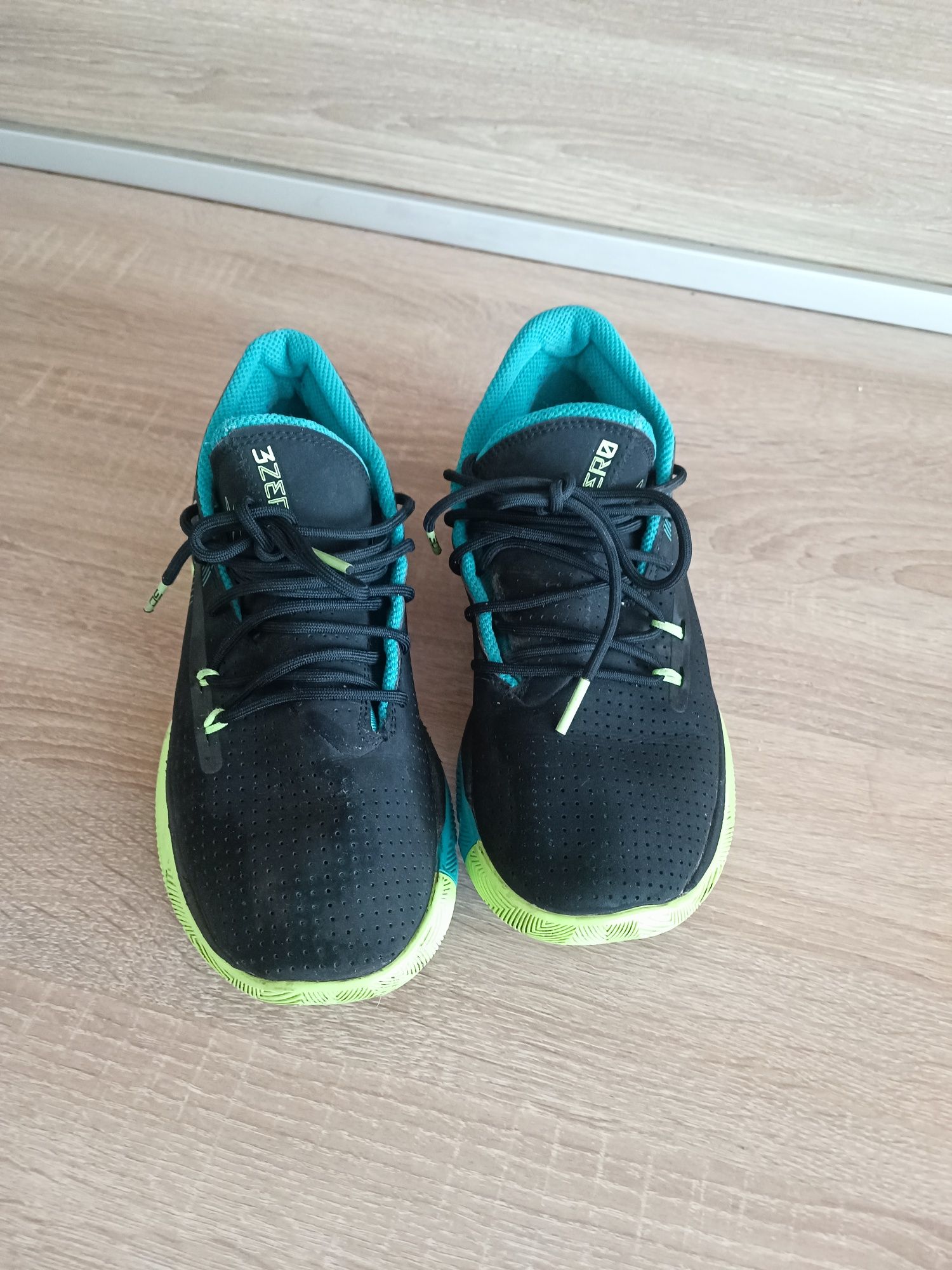 Puma 42. under armour 38